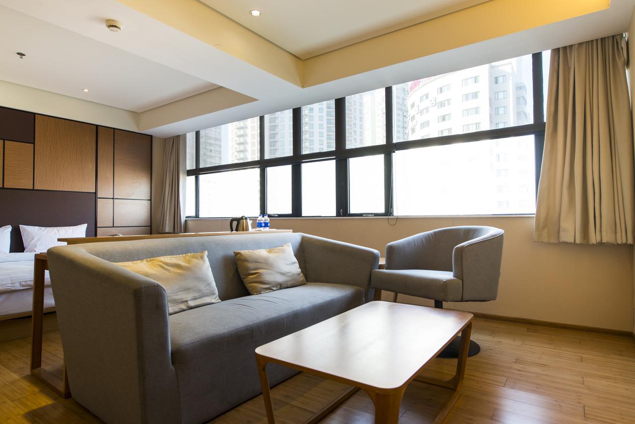 Ji Hotel Shanghai Xujiahui Tianyaoqiao Road المظهر الخارجي الصورة