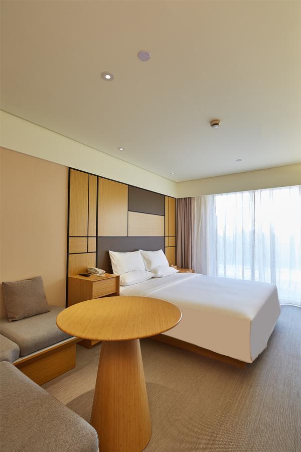 Ji Hotel Shanghai Xujiahui Tianyaoqiao Road المظهر الخارجي الصورة