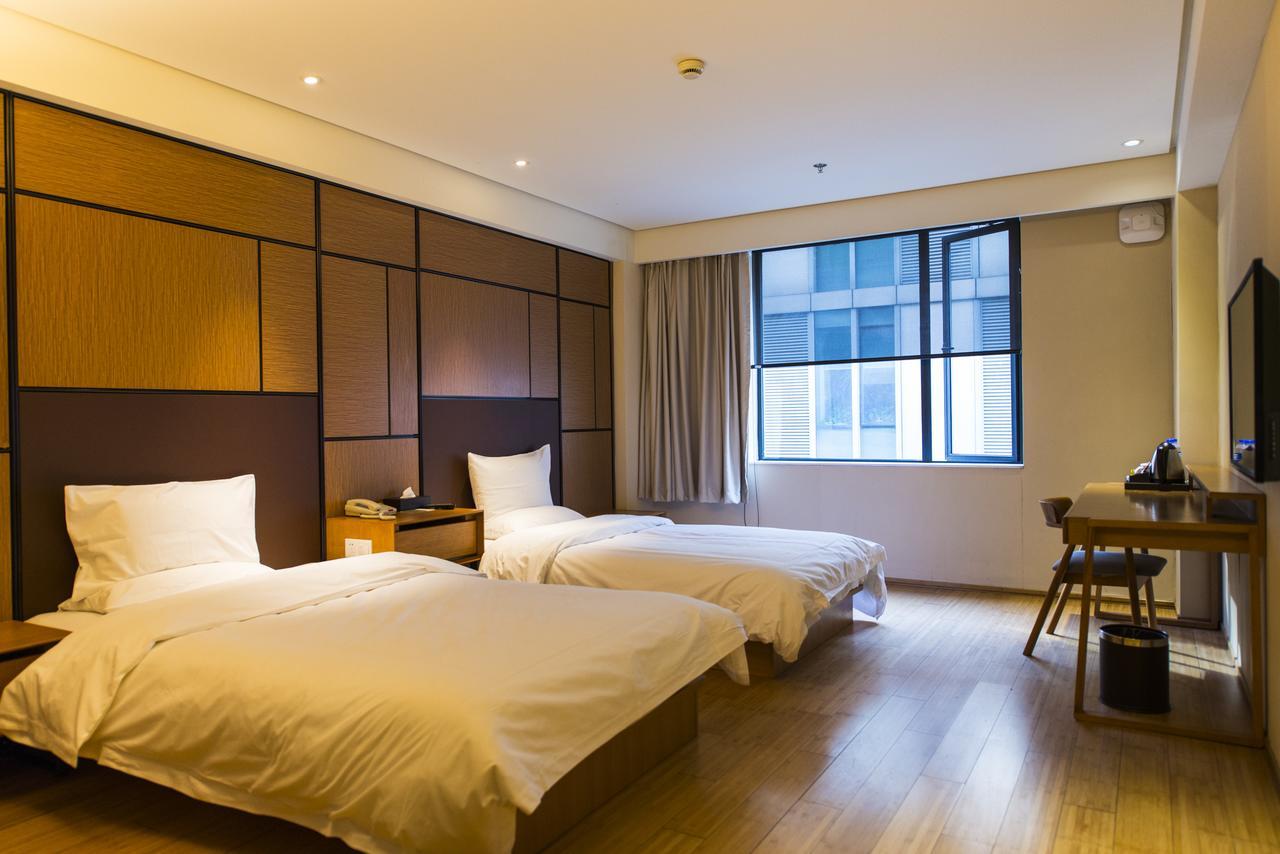 Ji Hotel Shanghai Xujiahui Tianyaoqiao Road المظهر الخارجي الصورة