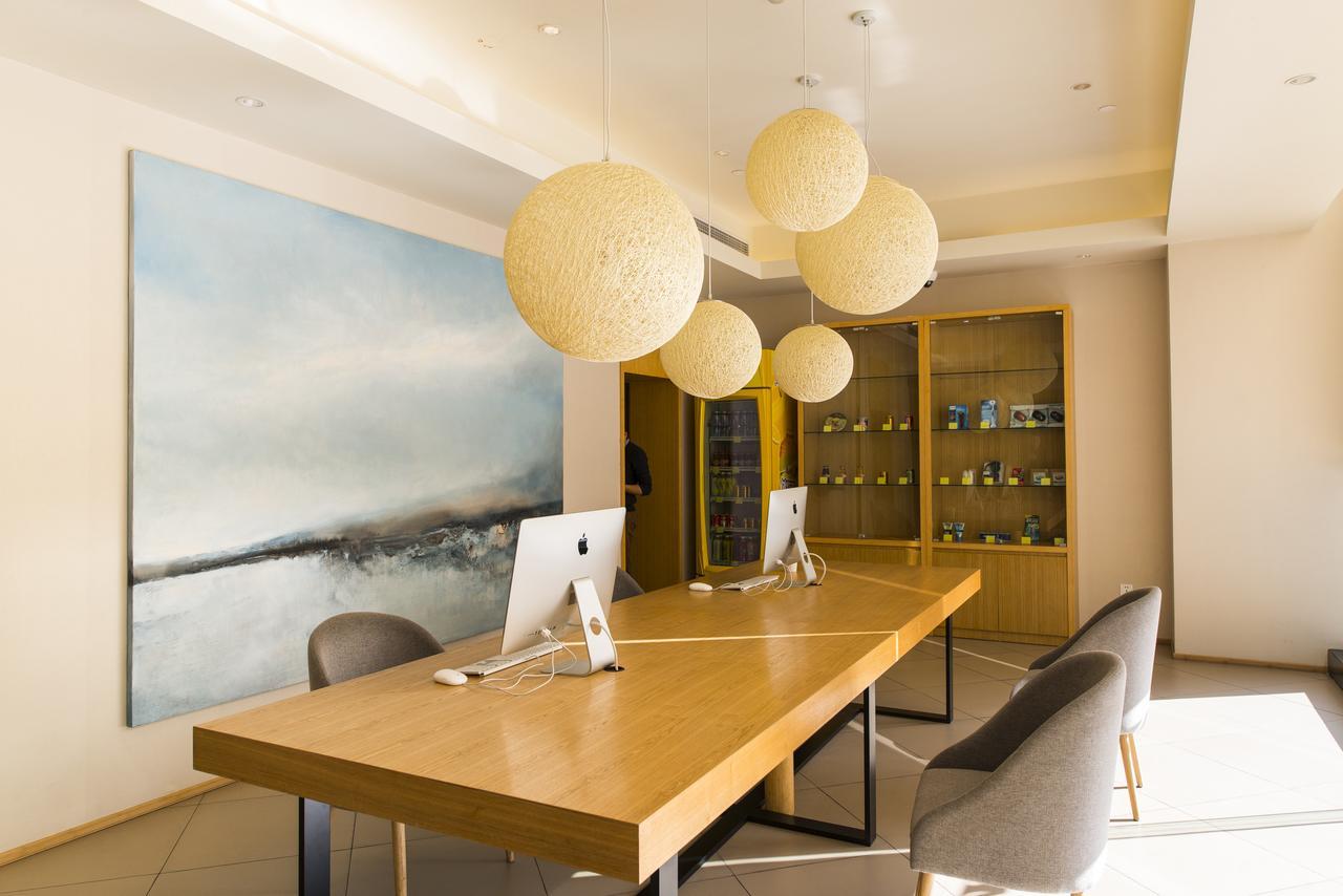 Ji Hotel Shanghai Xujiahui Tianyaoqiao Road المظهر الخارجي الصورة