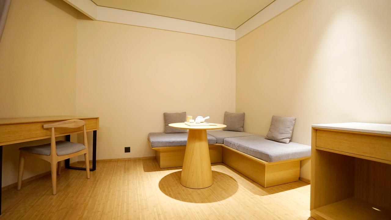 Ji Hotel Shanghai Xujiahui Tianyaoqiao Road المظهر الخارجي الصورة